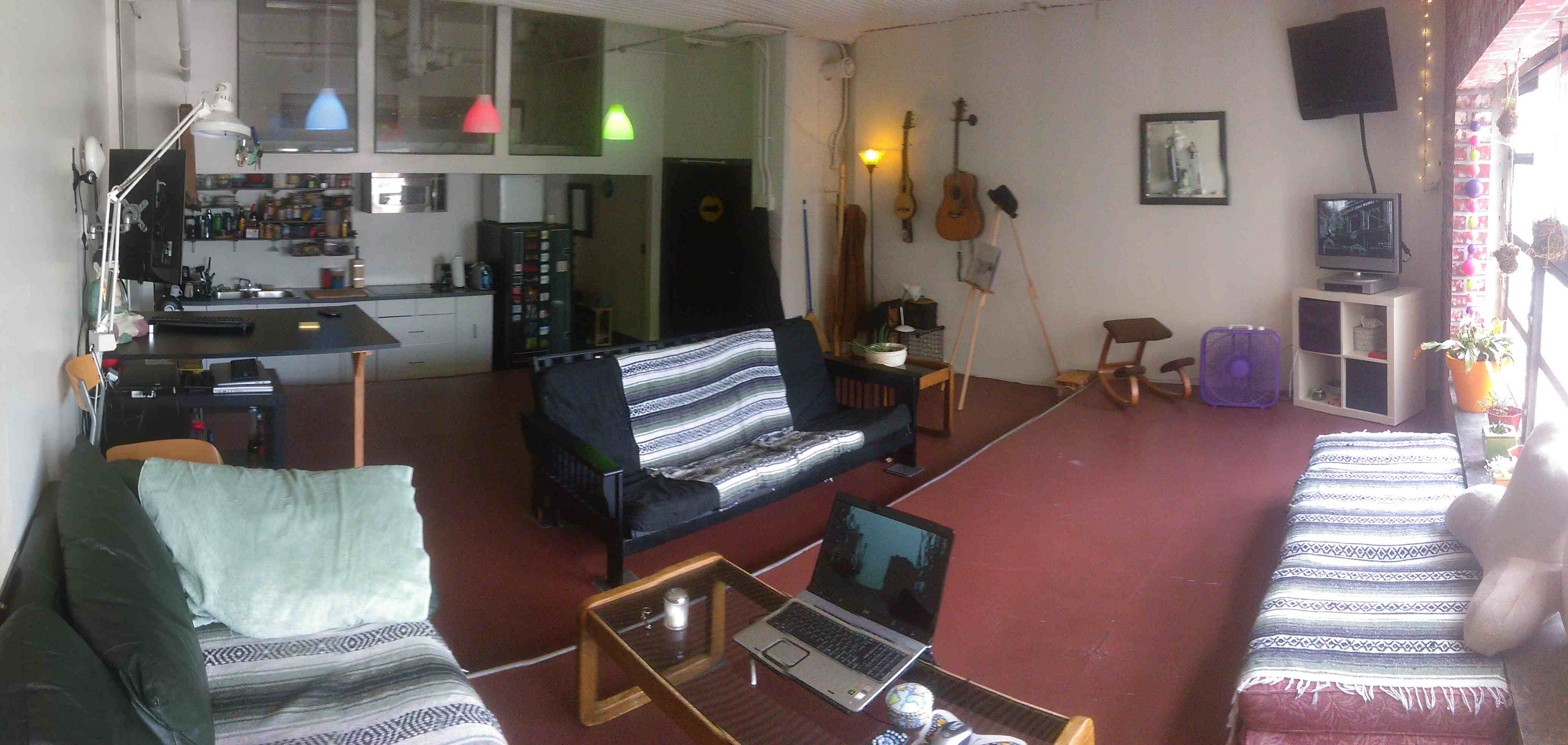 200-lounge-web